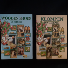 verbanning Regeneratie dialect Klompen in Nederland / Wooden shoes of Holland - Boeken - Online shoppen  bij VVV De Peel